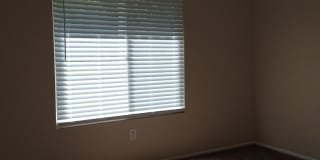 ALL UTILITIES INCLUDED! 3 Bed / 1 Bath Remodeled Condo/Duplex at Tanglewood ALL UTILITIES INCLUDED! 3 Bed / 1 Bath Remodeled Condo/Duplex at Tanglewood Gallery 29