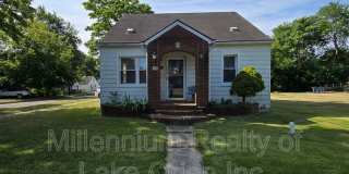 614 E Tennyson Ave Gallery 1