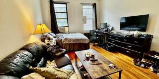 1728 Second Avenue Gallery 3