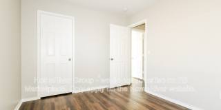 3337 SE 94th St Gallery 17