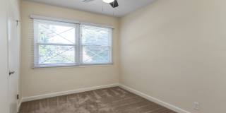 Charming 3 Bedroom 2 Bath home South of the Blvd Gallery 18