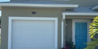 900 PADDLEBOARD CT TOWNHOUSE IN HEART OF MELBOURNE Gallery 1