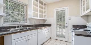 3 Bedroom 2 Bathroom House Gallery 5