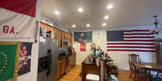 Cute 4 Bedroom Near Downtown for Pre-Lease Gallery 9