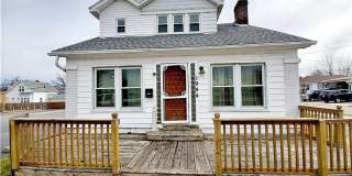 Charming 3BR House in Dayton Gallery 1