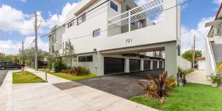 721 SW 11th Street Gallery 2