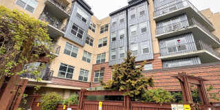 2Bd/2Ba Mercer Island Condo Gallery 1
