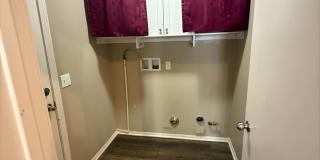 5 Bedroom on Falcon Gallery 43
