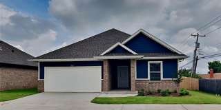Luxury BRAND NEW 1 Bedroom 2 Bathroom Cottage in 55+ Community (Gated Community)- **LEASING SPECIAL** Gallery 3