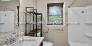 4 bedroom 2 bath on quiet street in Briarwood Gallery 19