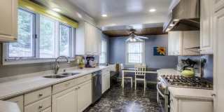 Charming 2 Bedroom In Benson!! Gallery 6