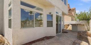 Bright & Spacious 4Bd Home with Vaulted Ceilings & Outdoor Kitchen Gallery 23