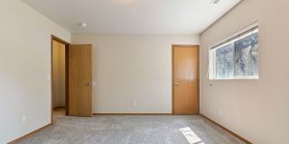 Northwoods Gallery 8