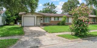 1610 Sprucewood Drive 1610 Sprucewood Drive Gallery 1