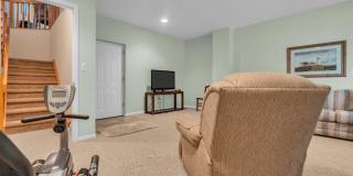 4 Black Pine Lane Gallery 36