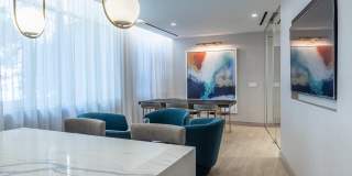 Cortland Pentagon City Gallery 32