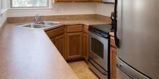NEW ON MARKET !! Gallery 5