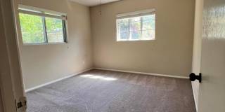 4121 E Edgemont Avenue Gallery 28
