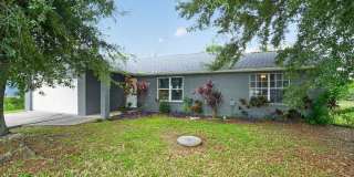 Charming 3 bed 3 bath House in Port Charlotte Gallery 1