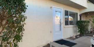 1 Bedroom downstairs unit Henderson community with community pool Gallery 3