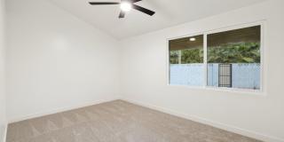 1216 W ROVEY Avenue Gallery 24