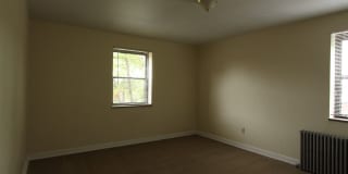 Normandy Apartments Gallery 18