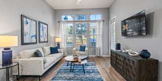 Paseo at Winter Park Village Gallery 43