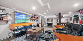 121 Grace Trace Gallery 105