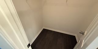 Beautiful End-unit townhome in university with Primary bedroom on 1st floor Gallery 14