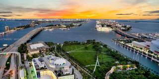 1100 Biscayne Boulevard Gallery 19