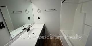4804 Tanglewood Oaks Street Gallery 9