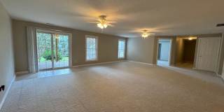 4 Bedroom, 3 Bath Duplex in CrossKeys! Gallery 7