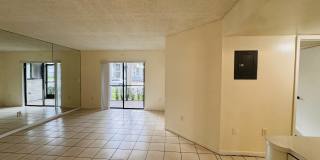 20681 Northeast 4th Place Gallery 12