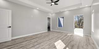 726 Windsor Street Southwest Gallery 21