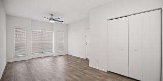Oak City Apartments Gallery 12