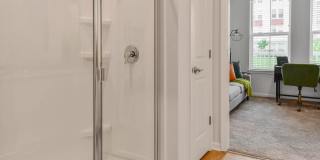 The View on Collins Apartments Gallery 11