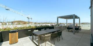 Link Apartments H Street Gallery 20