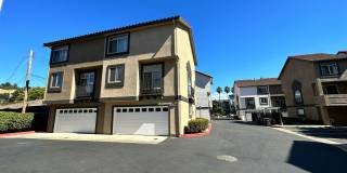 Gated Hayward Townhome with 2-Car Garage & Private Patio Gallery 11