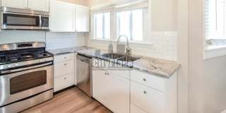 752 Cottage Avenue Gallery 16