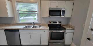 114 Huntington Boulevard Northeast - 1 Gallery 5