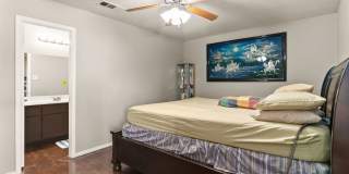 3901 Kevin Shaw Gallery 12
