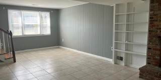 7001 BLUE BIRD Court Gallery 33