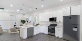 710 Peacock Ave Gallery 17