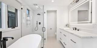 413 E Edgewater Avenue Gallery 48