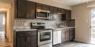 Pet friendly renovated two bedroom Gallery 1