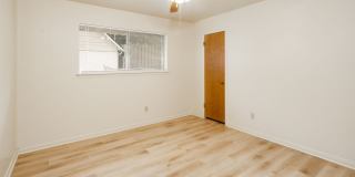 AUGUST PRE-LEASE! 3 bed, 2 bath home in Eastgate! Gallery 18