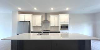 22782 HANSON OVERLOOK Terrace Gallery 11