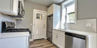 3935 N Janssen Ave Gallery 1