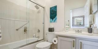 2423 W SHADOW GLEN Court Gallery 9