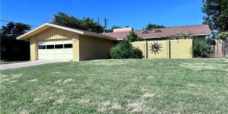 114 E Janin Circle 114 E Janin Circle Gallery 1